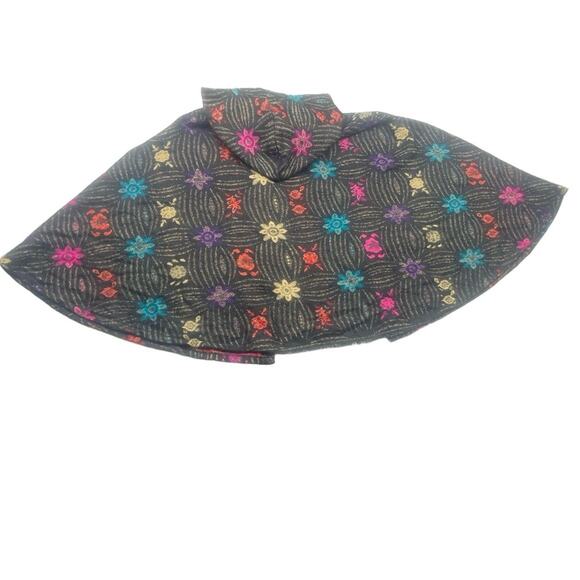 Pyramid Collection Hooded Cape Size OS MSY Black Multi Boho Embroidered Ethnic - Picture 8 of 8